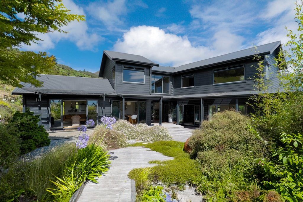 quality interior and exterior residential painting